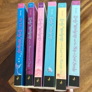 Emily Windsnap Book Series : Six Swishy Tails of Land and Sea: Books 1-6
